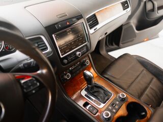Volkswagen Touareg Highline Exclusive 3.0 V6 TDI 176kW