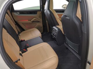 Porsche Cayenne Coupe S 4.0 349кВ