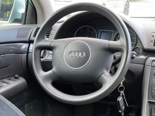 Audi A4 2.5 V6 Tdi 120kW