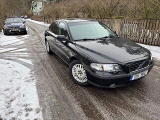 Volvo S60 2.4 R5 147кВ