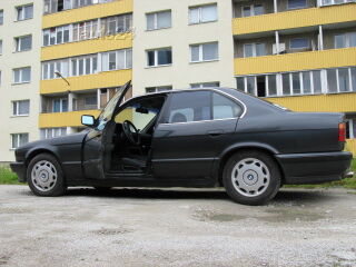 BMW 525 I 2.5 125kW