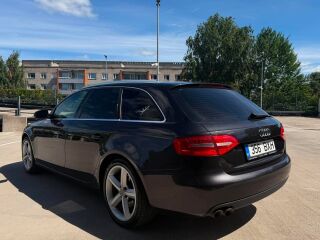 Audi A4 Avant Ambiente quattro 2.0 R4 TDI 125kW