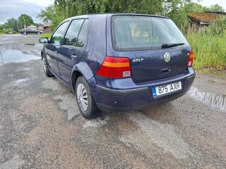 Volkswagen Golf 1.6 74кВ