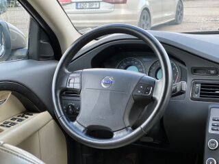 Volvo S80 3.2 R6 175kW