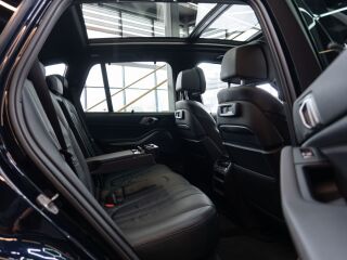 BMW X5 xDrive40i M-SportPakett Shadowline 3.0 250кВ