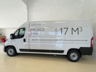Toyota Proace Max Professional Plus 103kW