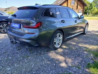 BMW 330 M-Pakett 2.0 R4 215kW