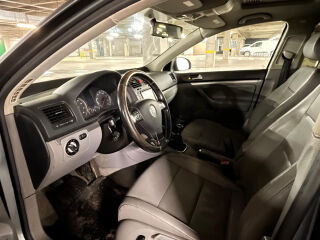 Volkswagen Jetta 2.0 147kW