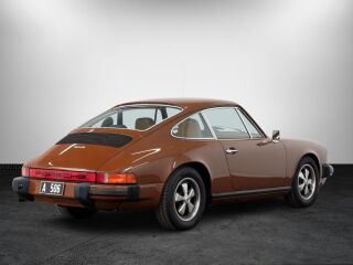 Porsche 911 S Coupe 2.7 121kW