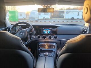 Mercedes-Benz E 220 Avantgarde 2.0 143kW