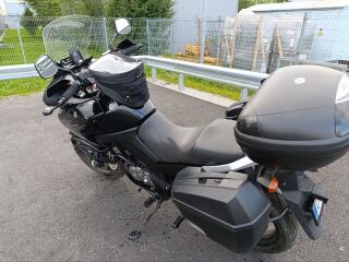 Suzuki V-Strom 650 V2 8V  DOHC 49kW