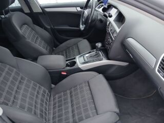 Audi A4 Avant S-Line Sport 2.0 TDI 105kW