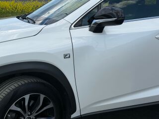 Lexus NX 300h 2.5 114kW