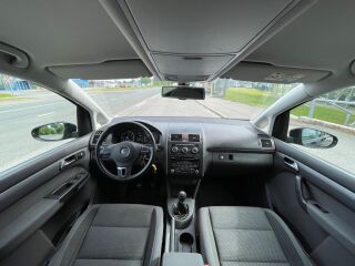 Volkswagen Touran Comfortline 1.6 77kW