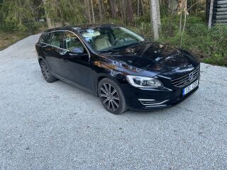 Volvo V60 2.4 158kW
