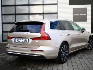 Volvo V60 T6 LONG RANGE Core Plus Recharge Plug-In-Hybri 2.0 293kW