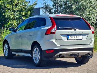 Volvo XC60 2.4 151kW
