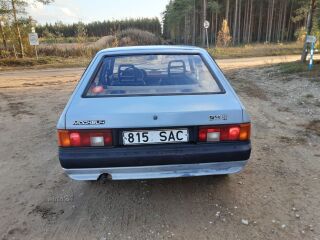 Moskvich 2141 1.5 R4 53kW