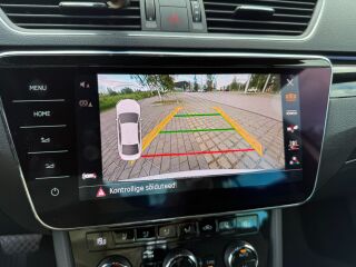 Skoda Superb Laurin & Klement 2.0 140кВ