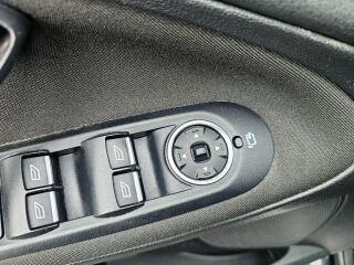 Ford S-MAX 2.0 120kW