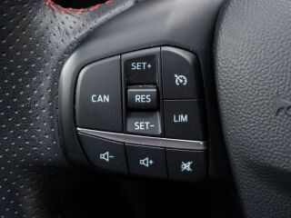 Ford Focus Turnier ST-LINE 1.5 R4 88кВ