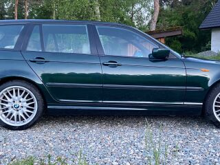 BMW 330 XI Touring 3.0 R6 170kW