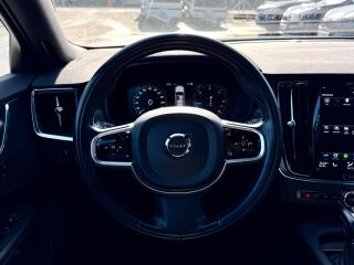 Volvo V90 Cross Country D4 AWD Geartronic 2.0 140kW