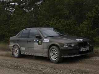 BMW 318 170kW