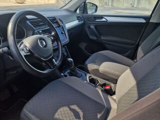Volkswagen Tiguan Comfortline Business 2.0 R4 DFGA 110kW