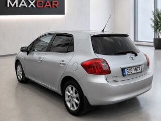 Toyota Auris 1.6 91kW
