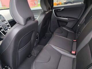 Volvo XC60 BLACK EDITION EURO6 2.4 D5 140kW