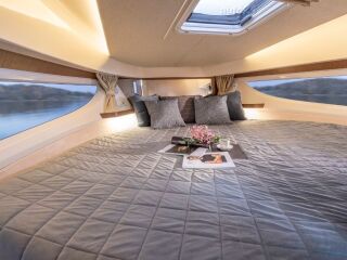 Marex 330 SCANDINAVIA 1 X DPI Volvo Penta D6-440hj