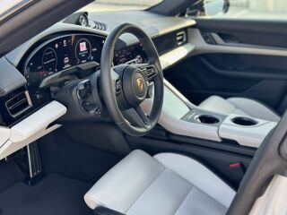 Porsche Taycan 4 Cross Turismo FL 320kW