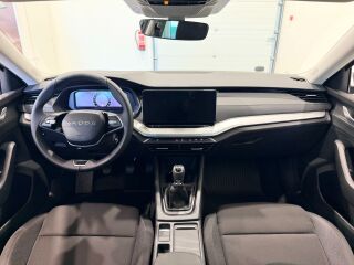 Skoda Octavia FL Essence 30Y 1.5 TSI 85кВ