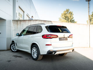 BMW X5 xDrive 30d Mild-Hybrid M Sport 3.0 210kW