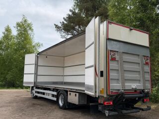 Mercedes-Benz ACTROS 1832 235кВ