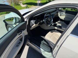 Audi e-tron 230kW