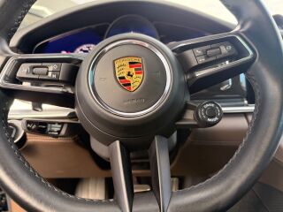 Porsche Panamera 4s 2.9 412kW