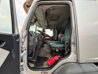 Volvo FE 320 6x2*4 240kW