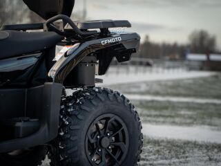 CFMOTO CFORCE 520 L 4 takti 27kW