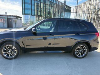 BMW X5 40d M pakett 3.0 R6 N57D30T1 230kW