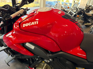 Ducati Streetfighter V4 V4 153kW