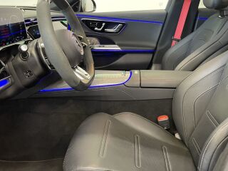 Mercedes-Benz E 53 AMG Plug-in-hybrid 4MATIC 3.0 330кВ