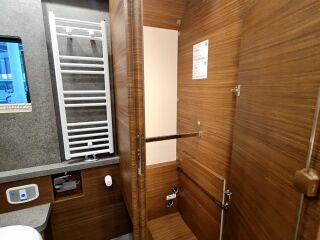 Carthago Chic c-line I 5.9 XL LE MB Sprinter PREMIUM 2.0 125kW