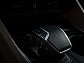 Volkswagen Touareg Atmosphere 4Motion Plug-In Hybrid 3.0 V6 TFSI PHEV 280kW 250кВ