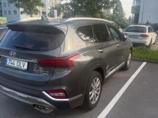 Hyundai Santa Fe 2.2 147kW