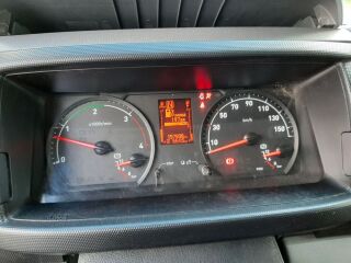 Renault D CAB 2 4X2 130kW