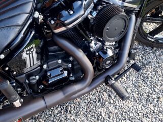 Harley-Davidson Softail Street Bob V2