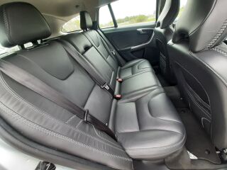 Volvo V60 OCEAN RACE AWD 2.4 151кВ
