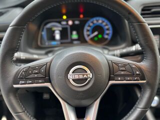 Nissan LEAF N-Connecta II 90kW